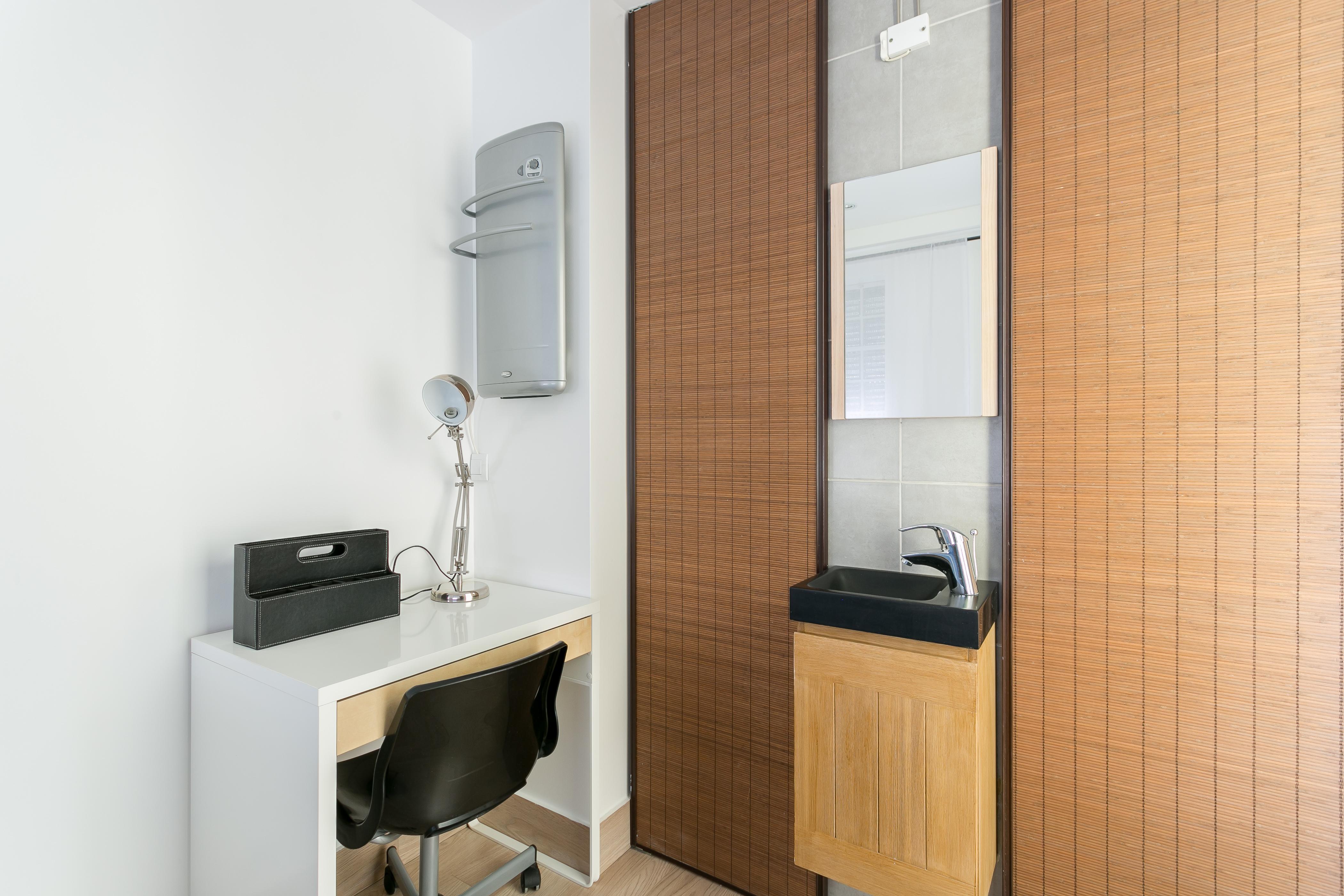 เฟอร์นิช อพาร์ตเมนต์ เรซีด็องซ์ เลอ เรอแล อาเมลี Aparthotel Clamart ภายนอก รูปภาพ