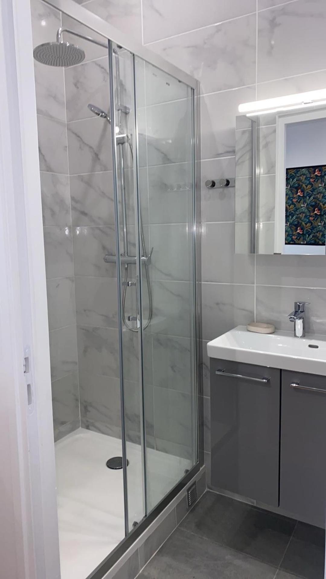 เฟอร์นิช อพาร์ตเมนต์ เรซีด็องซ์ เลอ เรอแล อาเมลี Aparthotel Clamart ภายนอก รูปภาพ