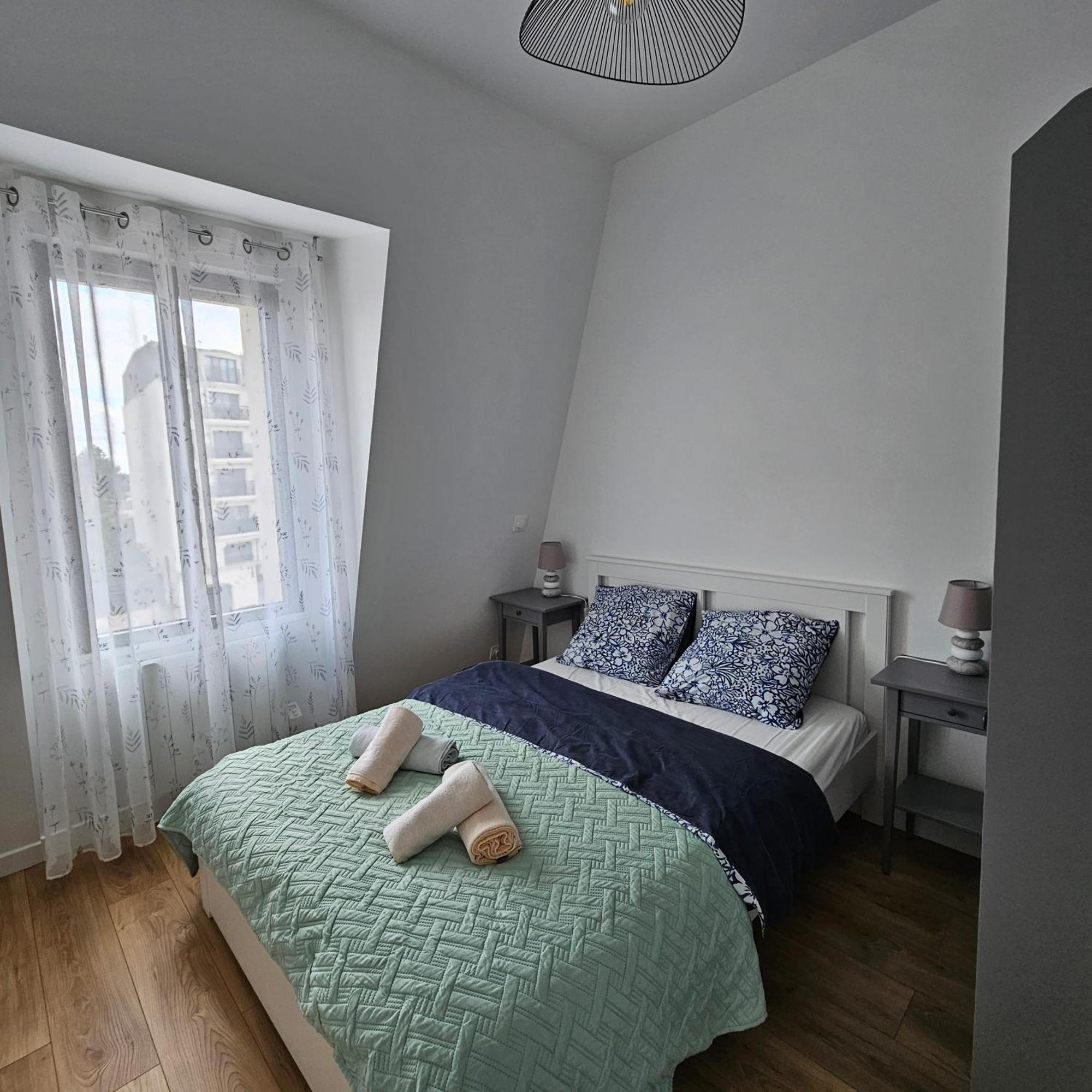 เฟอร์นิช อพาร์ตเมนต์ เรซีด็องซ์ เลอ เรอแล อาเมลี Aparthotel Clamart ภายนอก รูปภาพ