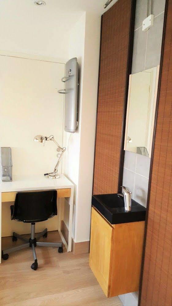 เฟอร์นิช อพาร์ตเมนต์ เรซีด็องซ์ เลอ เรอแล อาเมลี Aparthotel Clamart ภายนอก รูปภาพ